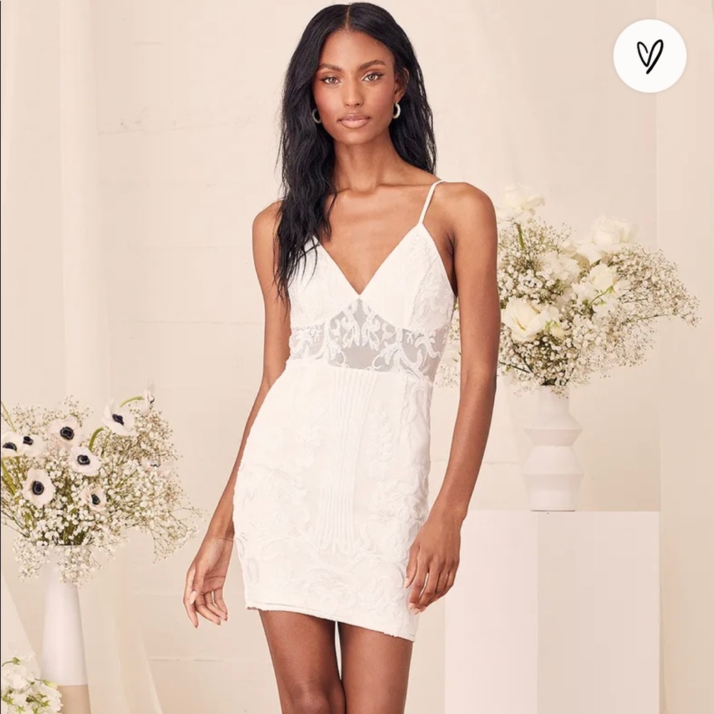 Lulu’s white mini dress